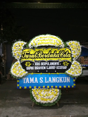 Papan Bunga Duka di Ratu Jaya